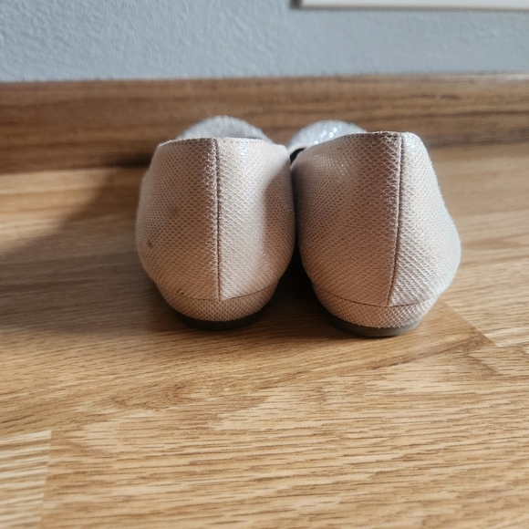 Kelly & Katie Flats - Picture 6 of 11